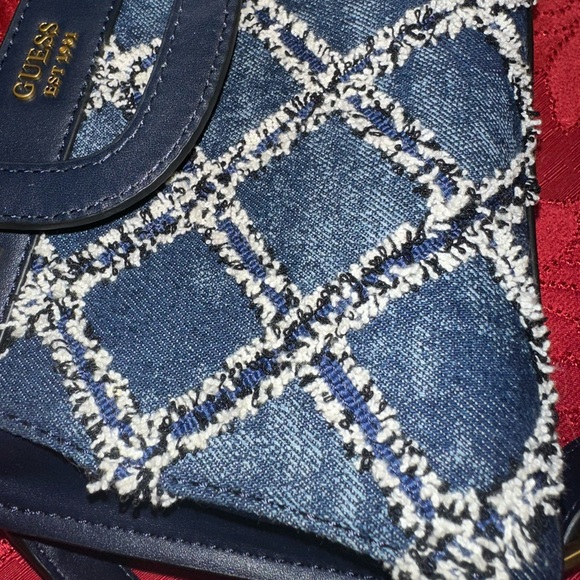 Guess handbag - Picture 6 of 8